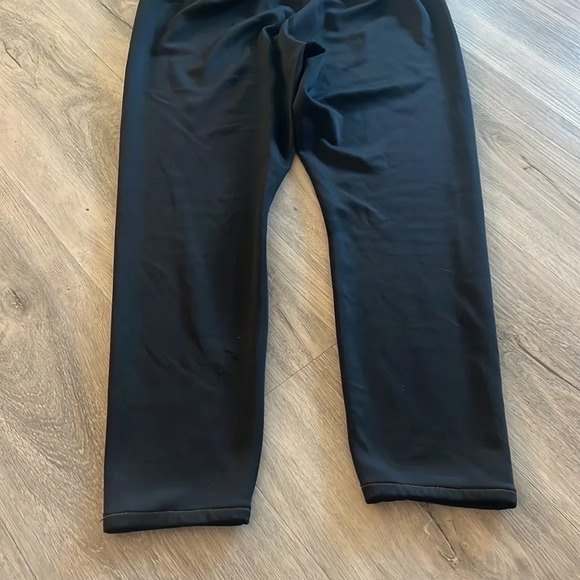 Spyder black Capri pants size medium - Picture 6 of 12
